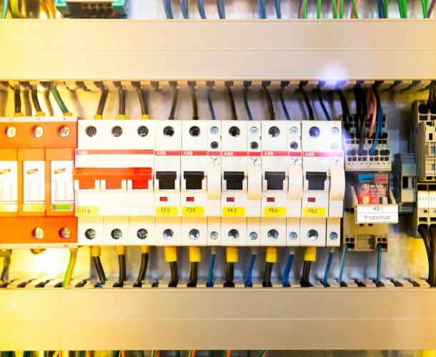 Elektroindustrie – Vernetzung geht weiter - Joenen Consulting